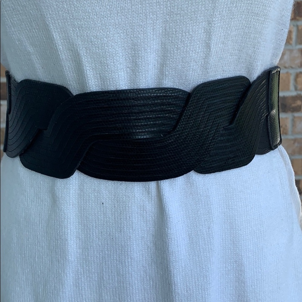 The Limited back belt